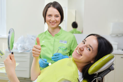 Лечение десен и зубов